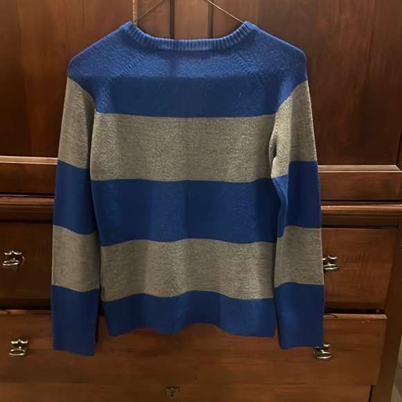 French Connection sweater - Picture 3 of 3